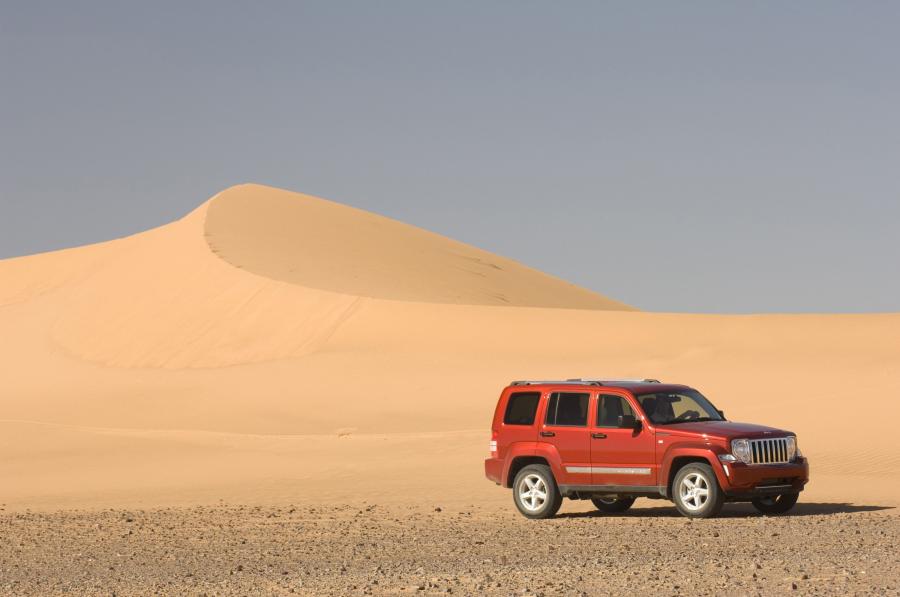  Jeep Cherokee 2008 года  (фото 77 из 161)